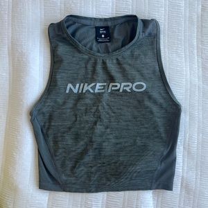 NWT Nike Pro Breathable Mesh Muscle Crop Top - Size Small